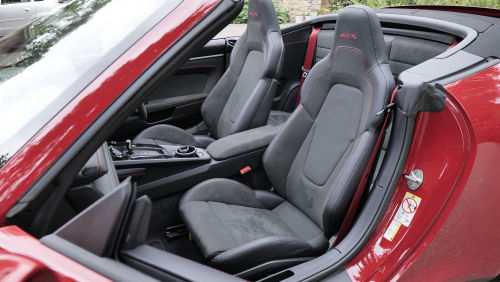 PORSCHE 911 [992] CARRERA CABRIOLET 2dr PDK view 4